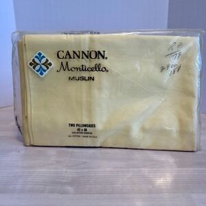Vintage Cannon Monticello Muslin Pale Yellow Pillowcases 42x36 NOS USA Cotton
